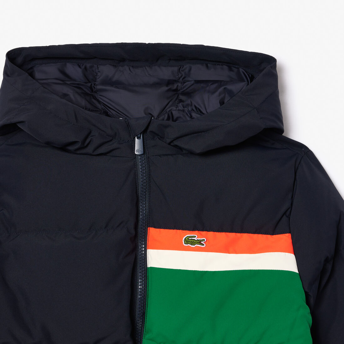 جاكيت تفتا بسحاب وجيب خارجي جاكيت تفتا بسحاب وجيب خارجي