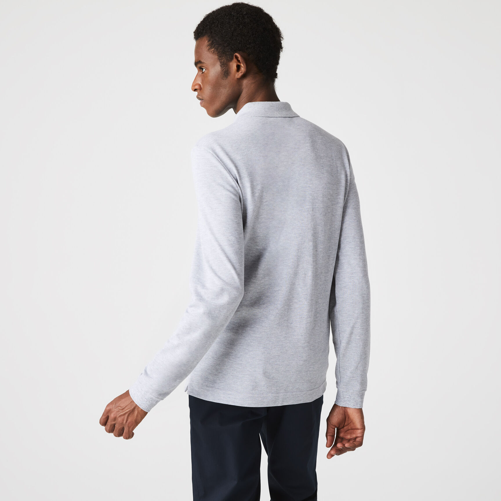 قميص بولو بقصّة ضيقة L.12.12 بأكمام طويلة قميص بولو بقصّة ضيقة L.12.12 بأكمام طويلة