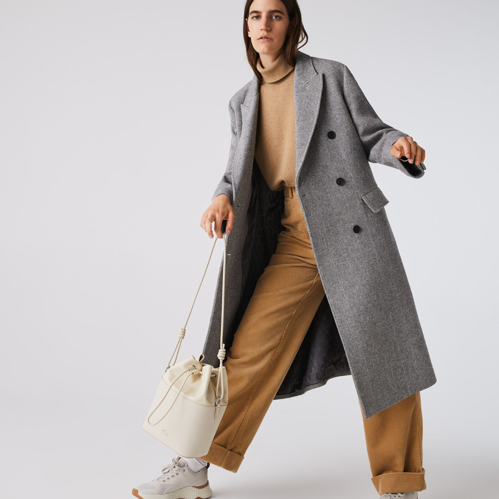 حقيبة بوكيت برباط من جلد البيكيه غير اللامع مجموعة Chantaco للنساء حقيبة بوكيت برباط من جلد البيكيه غير اللامع مجموعة Chantaco للنساء