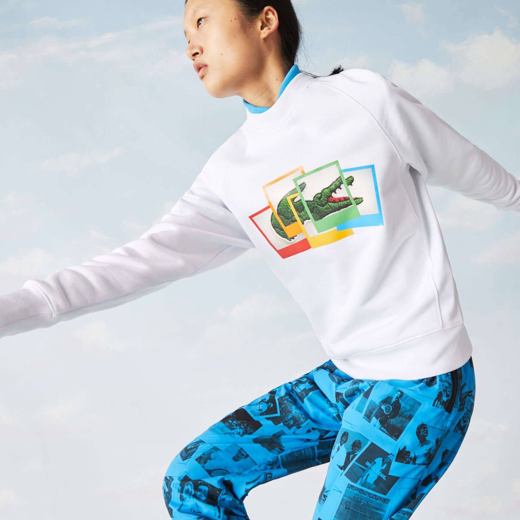 سويت شيرت للجنسين قصة فضفاضة من مجموعة Lacoste LIVE و Polaroid