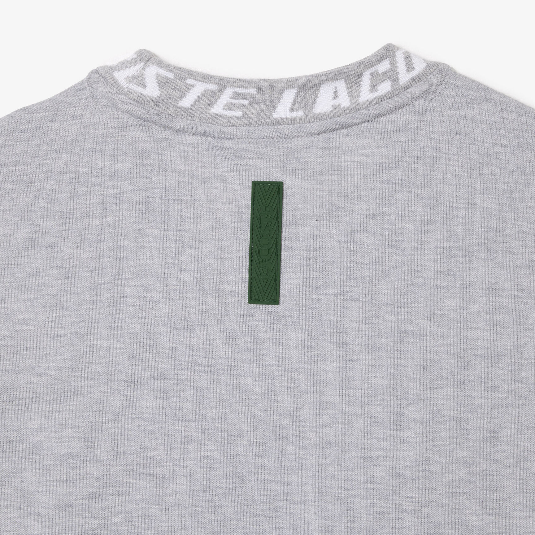 تيشيرت لاكوست بقصة عادية وياقة بشعار الماركة للرجال تيشيرت لاكوست بقصة عادية وياقة بشعار الماركة للرجال