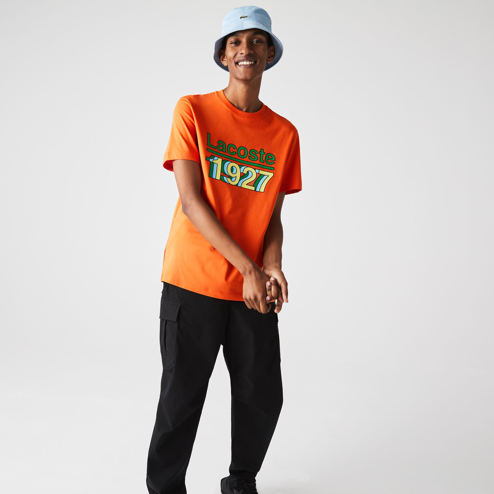 تيشيرت قطني مطبوع برقبة دائرية للرجال