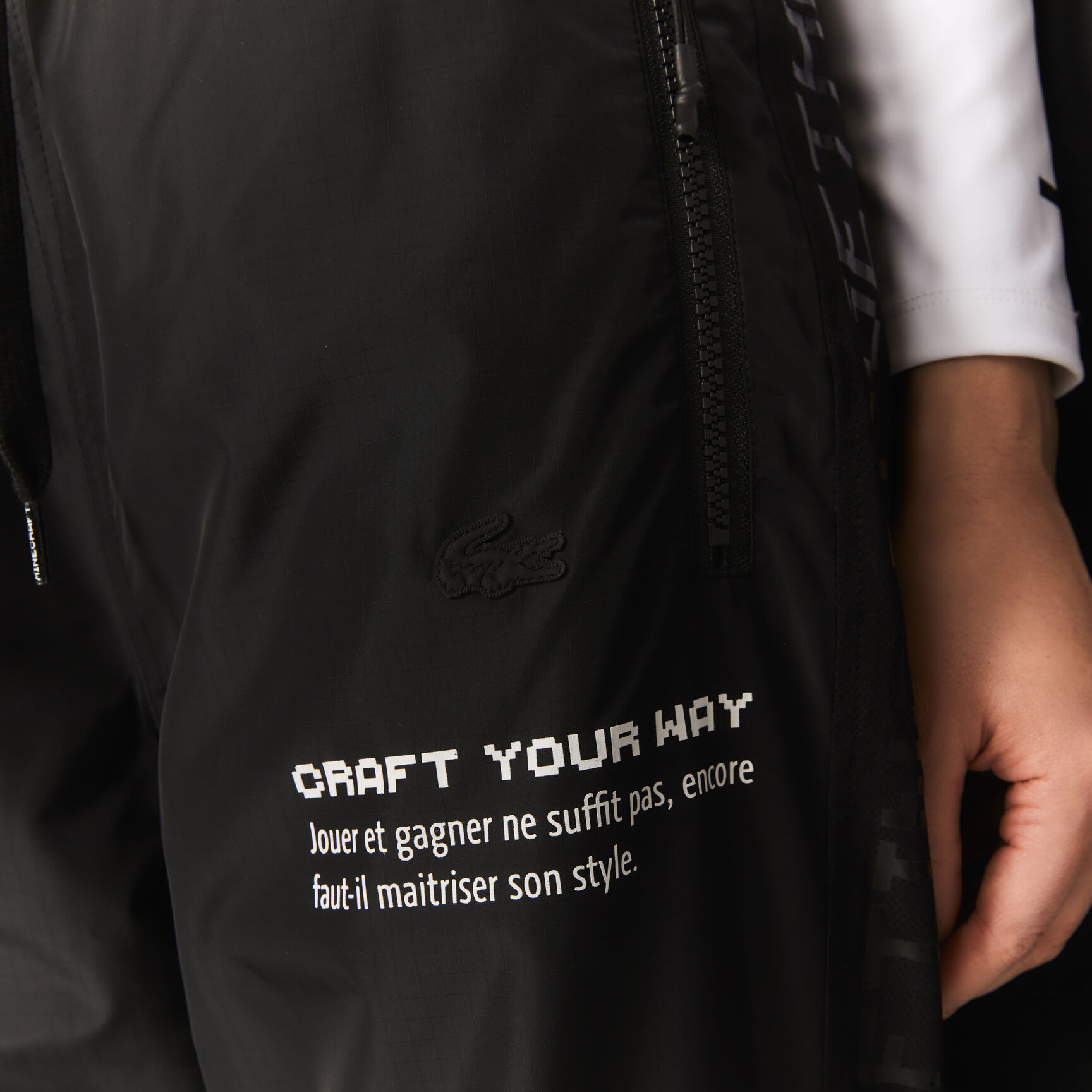 بنطال رياضي نايلون للجنسين مجموعة Lacoste L!VE x Minecraft