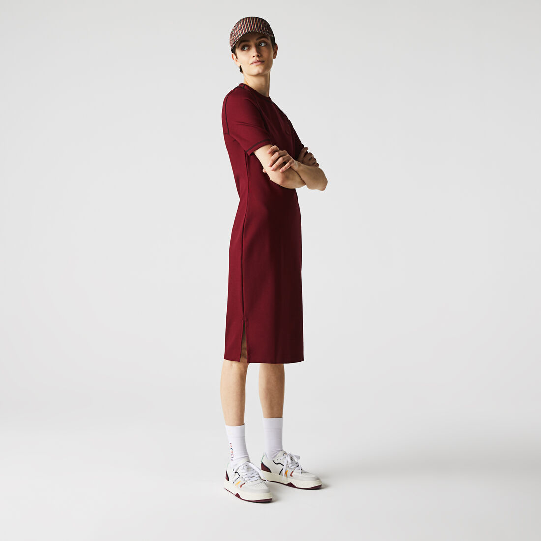 فستان نسائي من تيشيرت قابل للتمدد فستان نسائي من تيشيرت قابل للتمدد