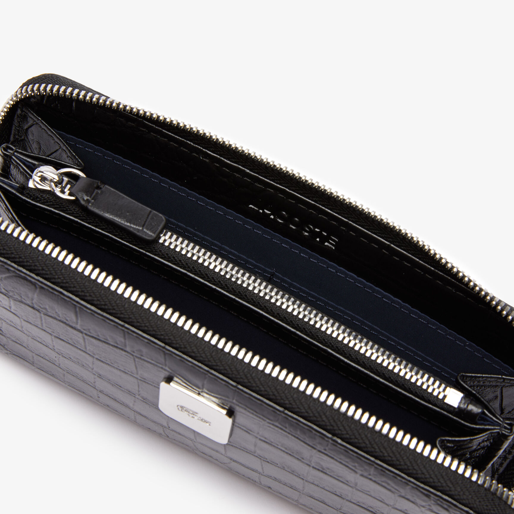 محفظة جلدية نسائية كبيرة بسحّاب من Amelia محفظة جلدية نسائية كبيرة بسحّاب من Amelia