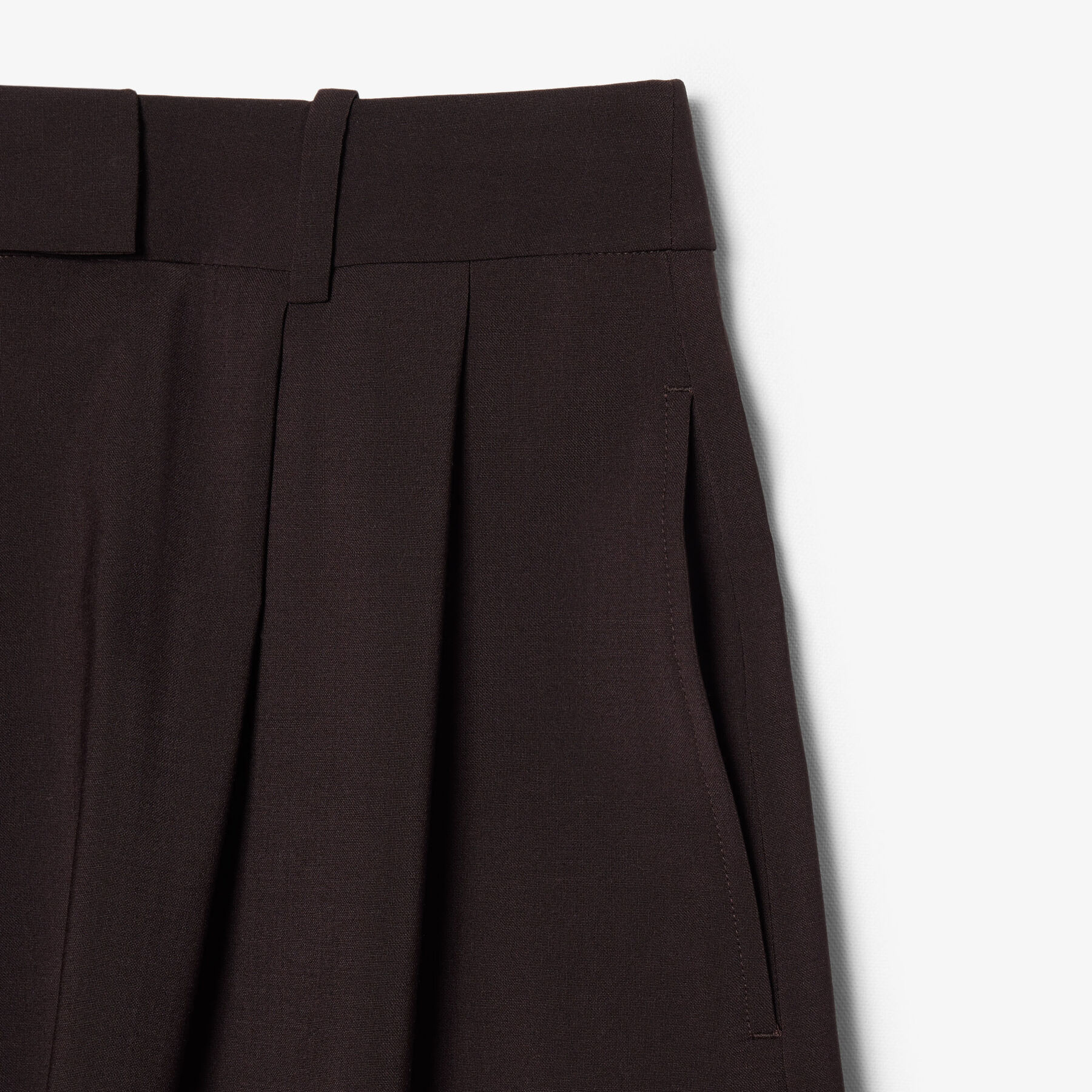Oversized Wool Blend Pleated Bermuda Shorts lacoste oversized wool blend pleated bermuda shorts