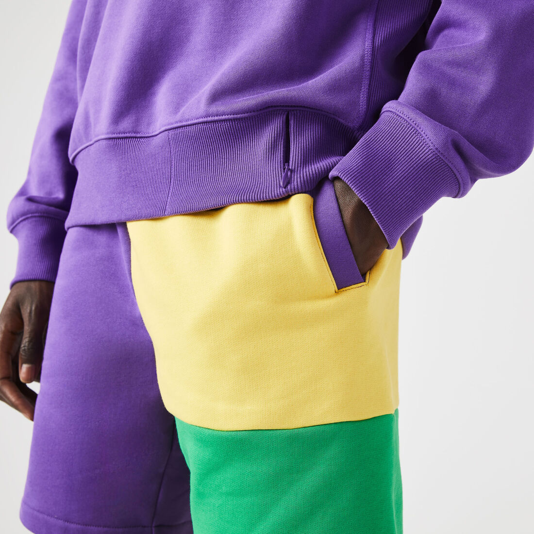 Unisex Lacoste L!VE Loose Fit Embroidered Fleece Sweatshirt Unisex Lacoste L!VE Loose Fit Embroidered Fleece Sweatshirt