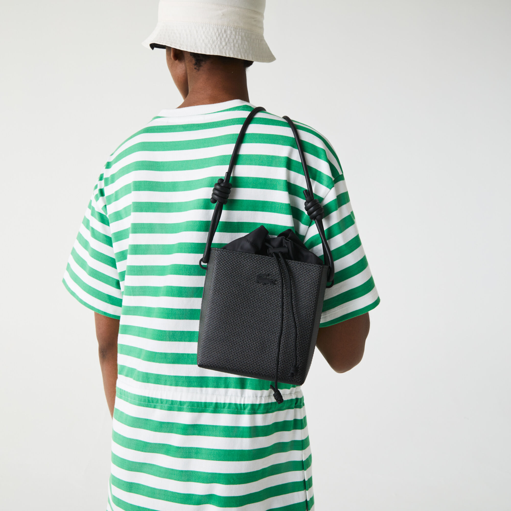 Lacoste chantaco bucket bag store