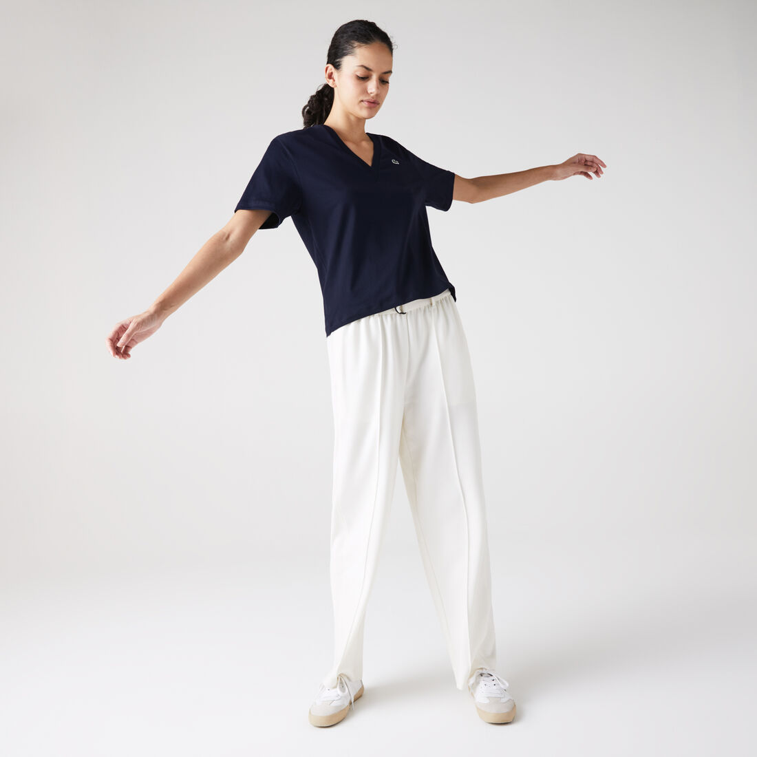 Women's V-Neck Premium Cotton T-shirt Women's V-Neck Premium Cotton T-shirt