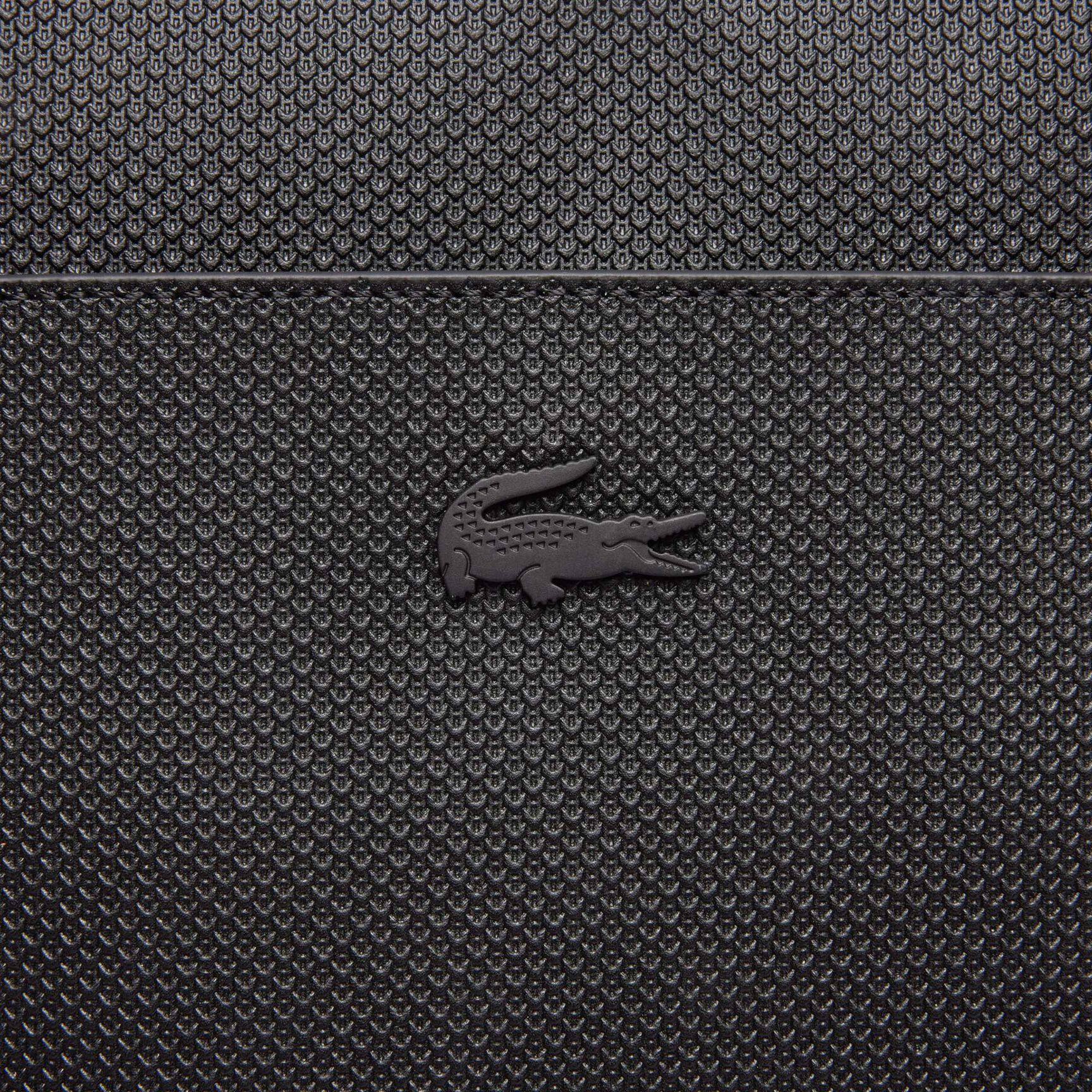 حقيبة مسطحة بسحّاب جلد بيكيه غير لامع للرجال مجموعة Chantaco حقيبة مسطحة بسحّاب جلد بيكيه غير لامع للرجال مجموعة Chantaco