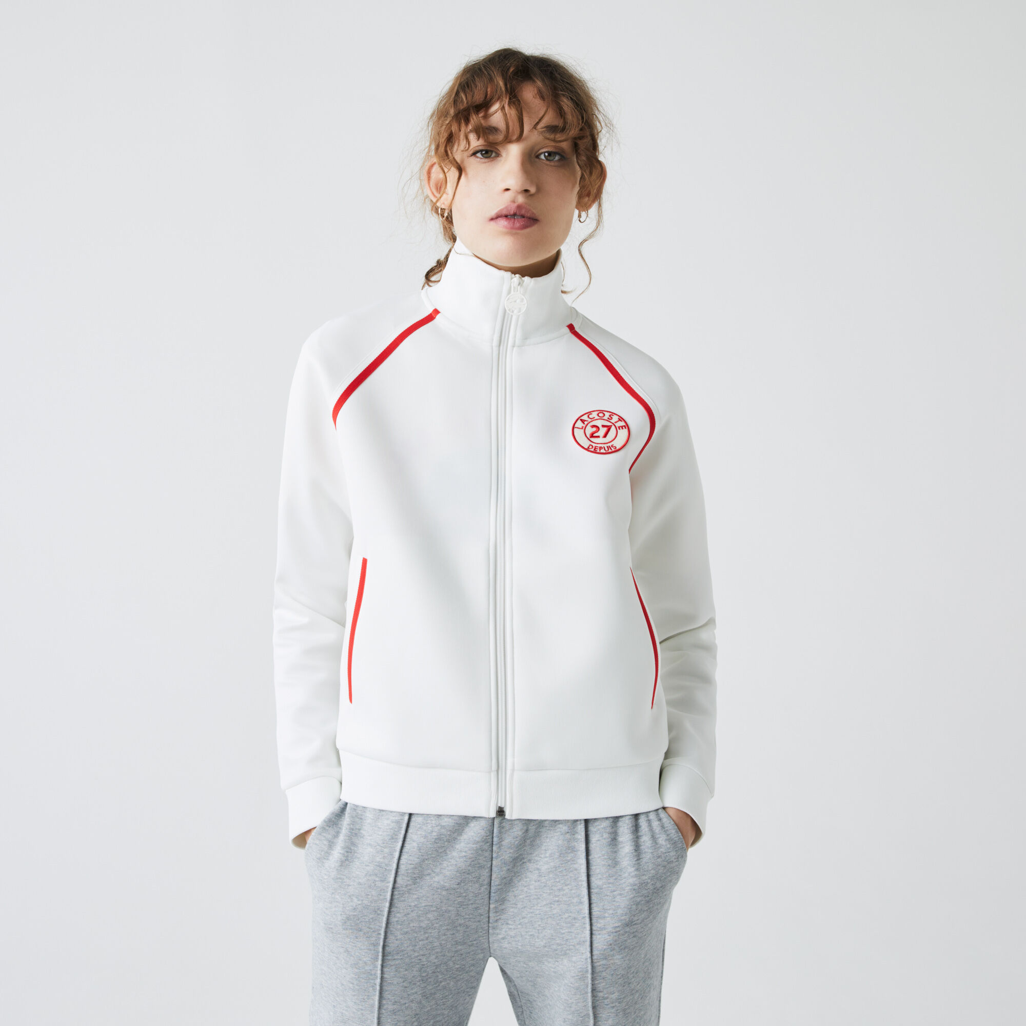 Women’s Stand-Up Collar Vintage Style Zip Sweatshirt Women’s Stand-Up Collar Vintage Style Zip Sweatshirt