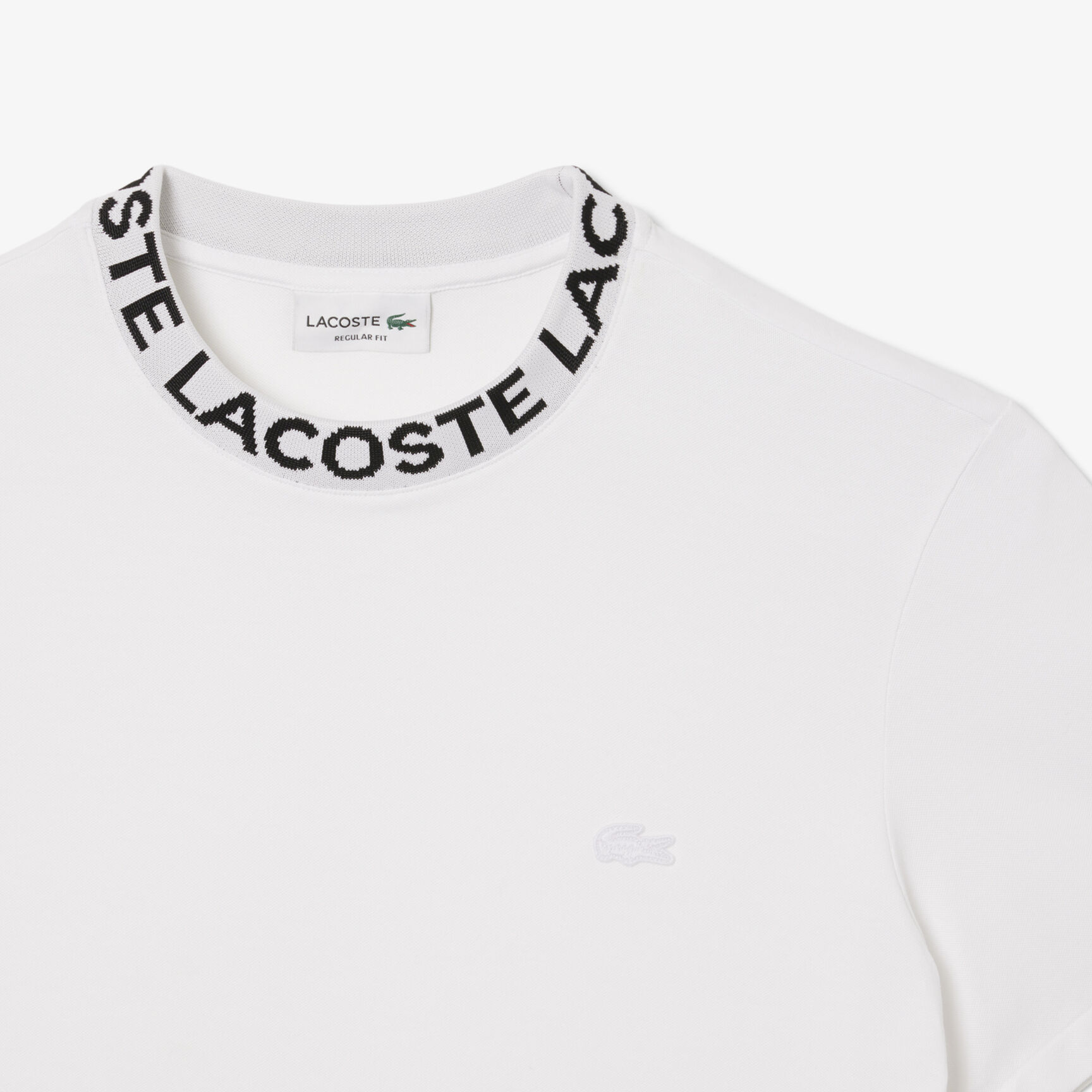 تي شيرت بيكيه جاكار بشعار الماركة