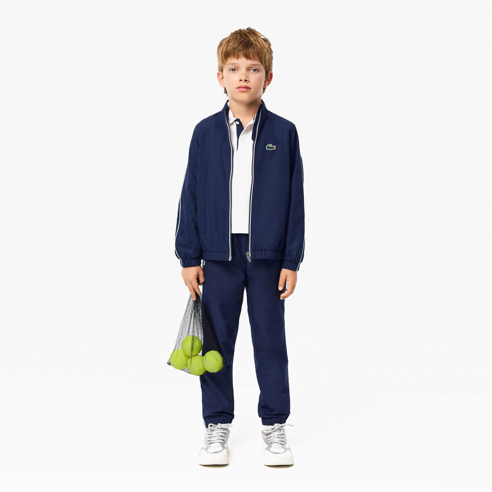 بدلة رياضية للتنس بدلة رياضية للتنس