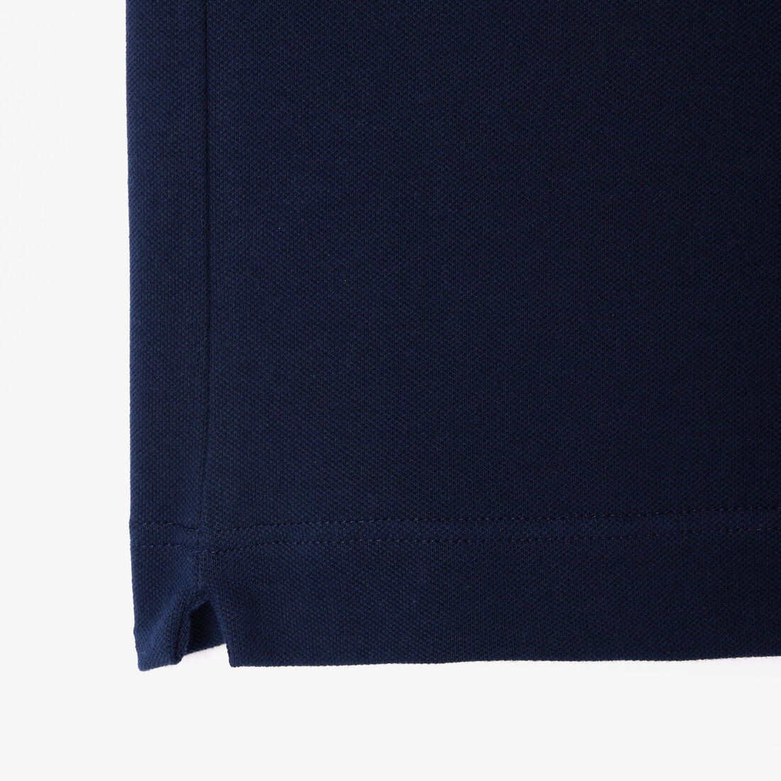 قميص بولو بيكيه باريسي بقصة عادية قميص بولو بيكيه باريسي بقصة عادية