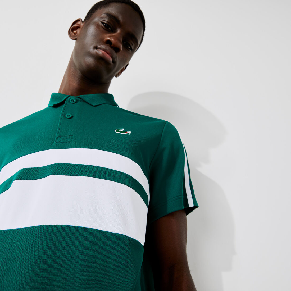 قميص بولو للتنس للرجال من البيكيه المسامي المقاوم مجموعة Lacoste SPORT
