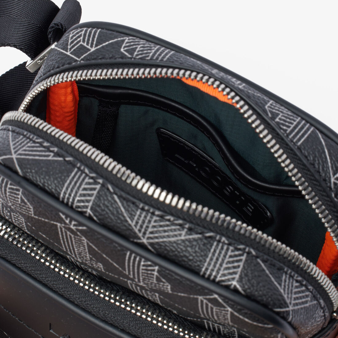 حقيبة ذا بليند الصغيرة حقيبة ذا بليند الصغيرة