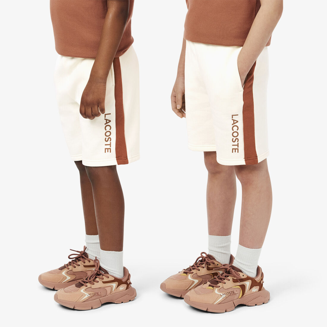 شورت من الصوف متعدد الألوان شورت من الصوف متعدد الألوان