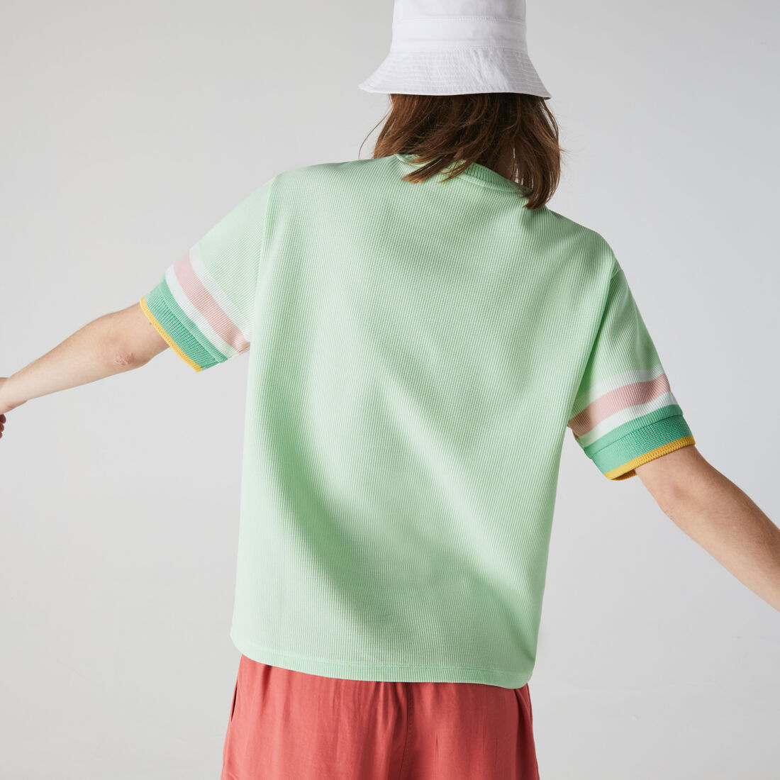 تي شيرت قطن خلية النحل للنساء مع تفاصيل مقلمة وفتحة رقبة مستديرة تي شيرت قطن خلية النحل للنساء مع تفاصيل مقلمة وفتحة رقبة مستديرة