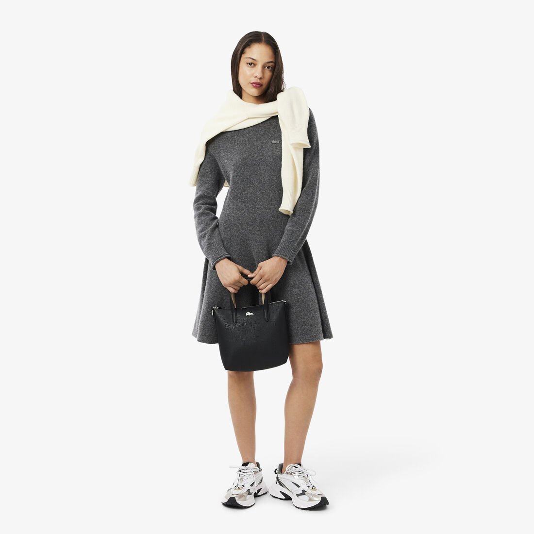 حقيبة آنا الصغيرة حقيبة آنا الصغيرة