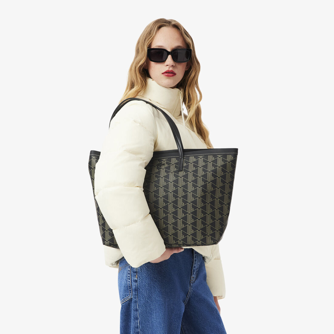 Zely Grained Tote with Pouch Zely Grained Tote with Pouch