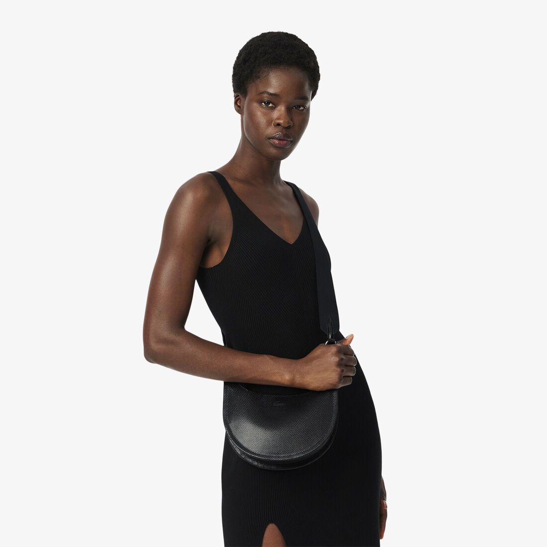 حقيبة كتف شانتاكو كلاسيكس نصف قمر حقيبة كتف شانتاكو كلاسيكس نصف قمر