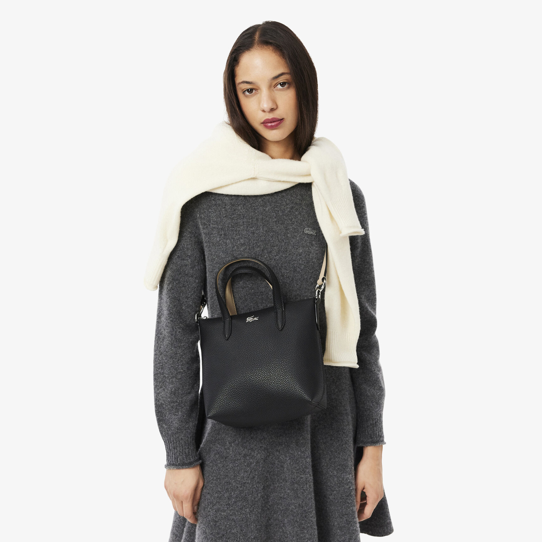 حقيبة آنا الصغيرة