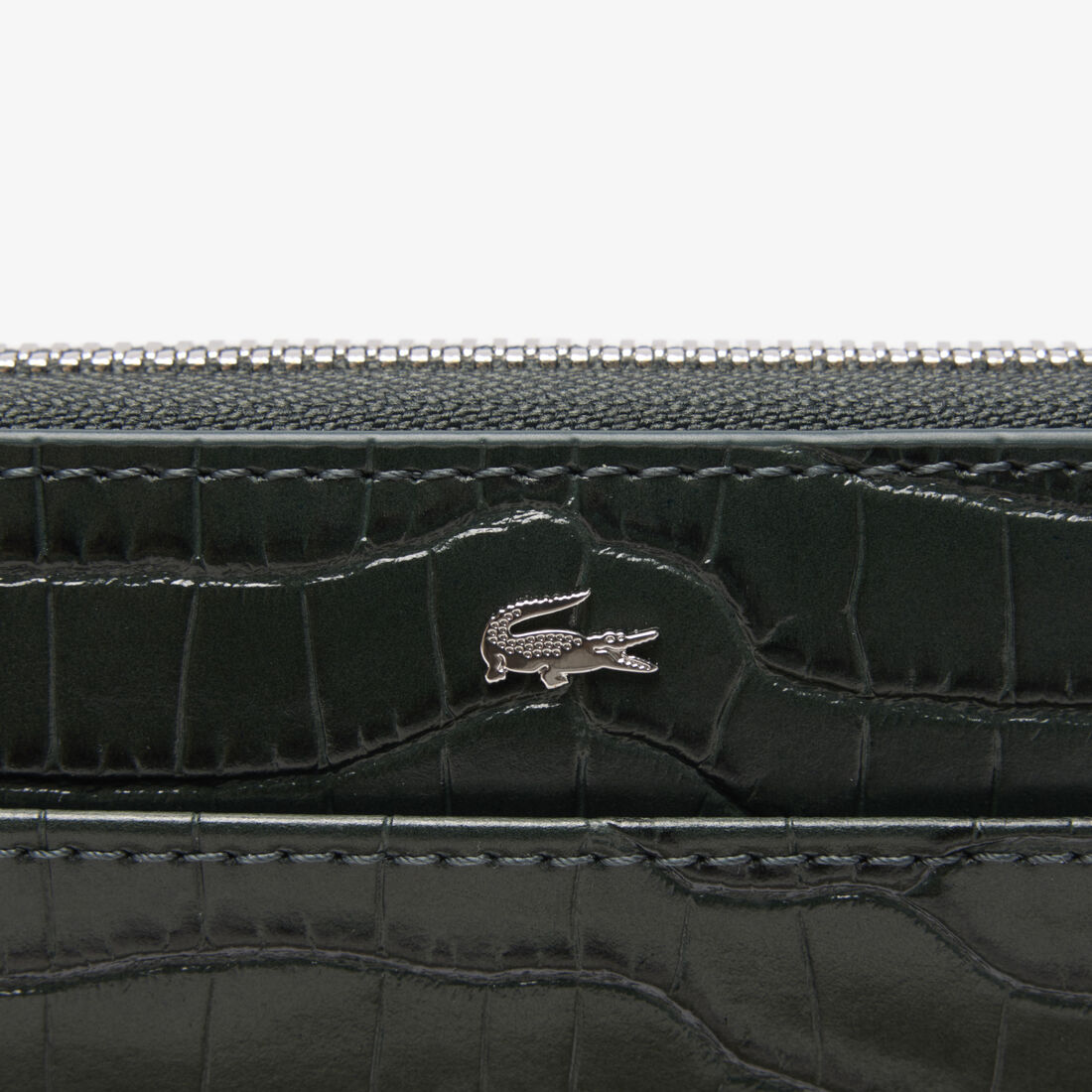 محفظة شانتاكو جلدية كبيرة منقوشة محفظة شانتاكو جلدية كبيرة منقوشة