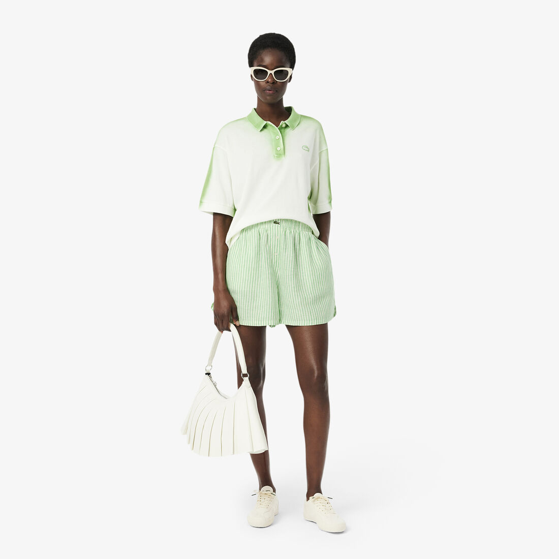 شورت كتان مخطط فضفاض