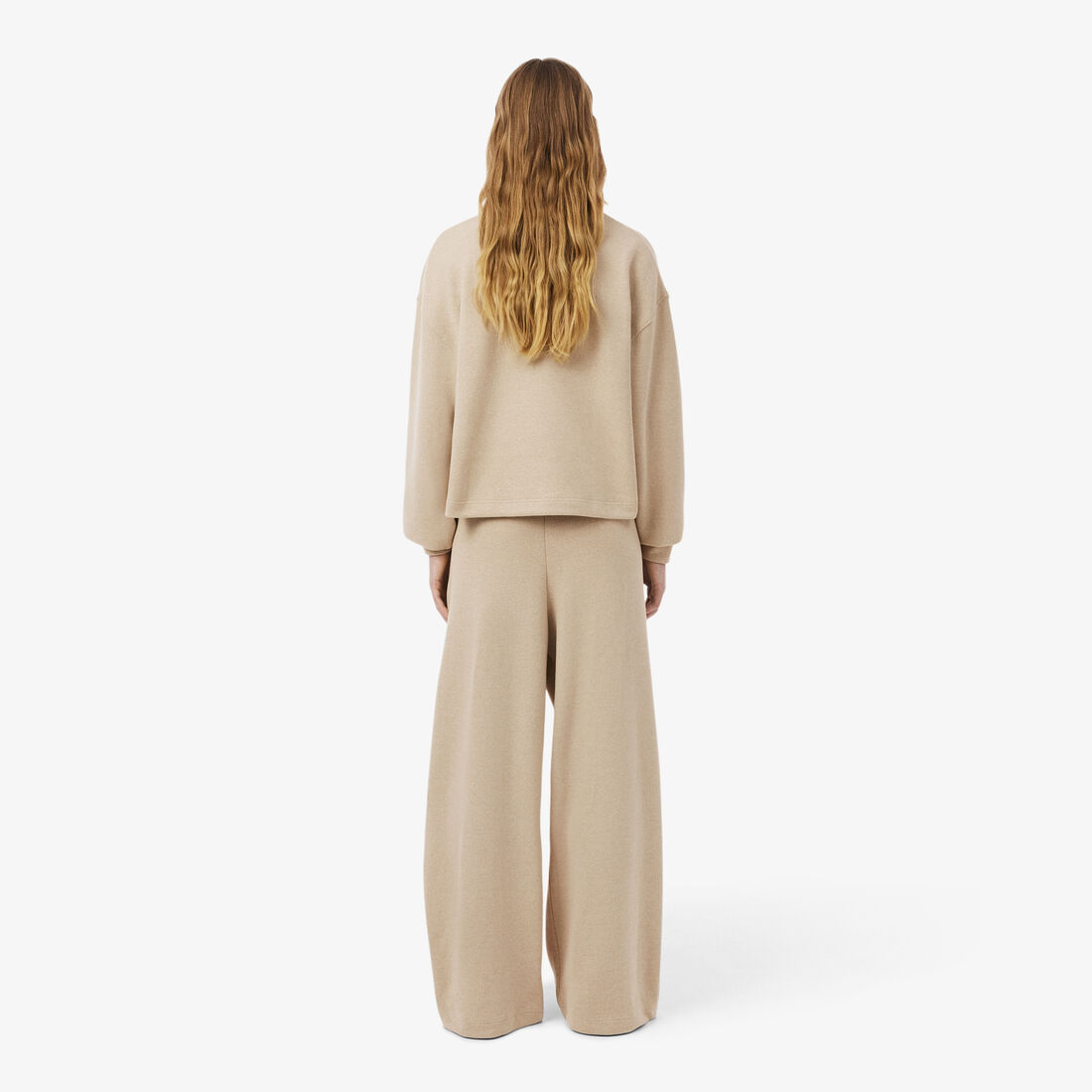 بنطال رياضي واسع بنطال رياضي واسع