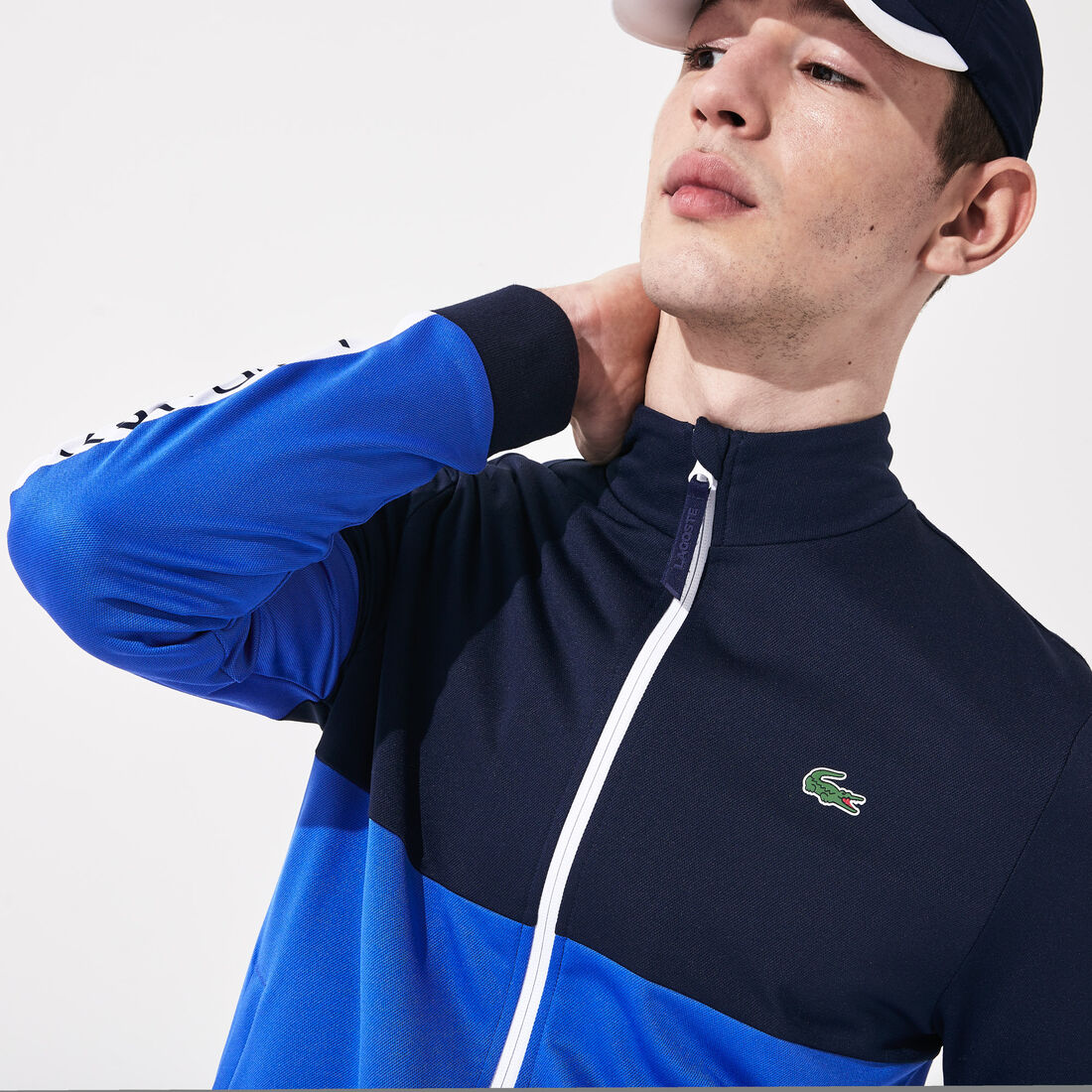 قميص ثقيل بسحاب من البيكيه المقاوم للمياه متعدد الألوان من مجموعة Lacoste SPORT للرجال قميص ثقيل بسحاب من البيكيه المقاوم للمياه متعدد الألوان من مجموعة Lacoste SPORT للرجال